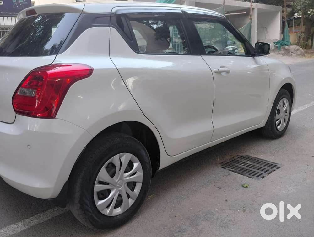 Maruti Suzuki Swift Vxi + Manual, 2020, Petrol