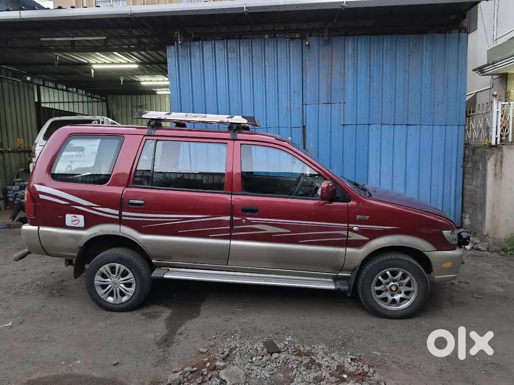 Chevrolet Tavera Diesel Manual 2011 Year