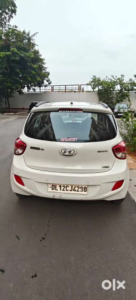 Hyundai Grand I10 Sportz 2016 Petrol Manual