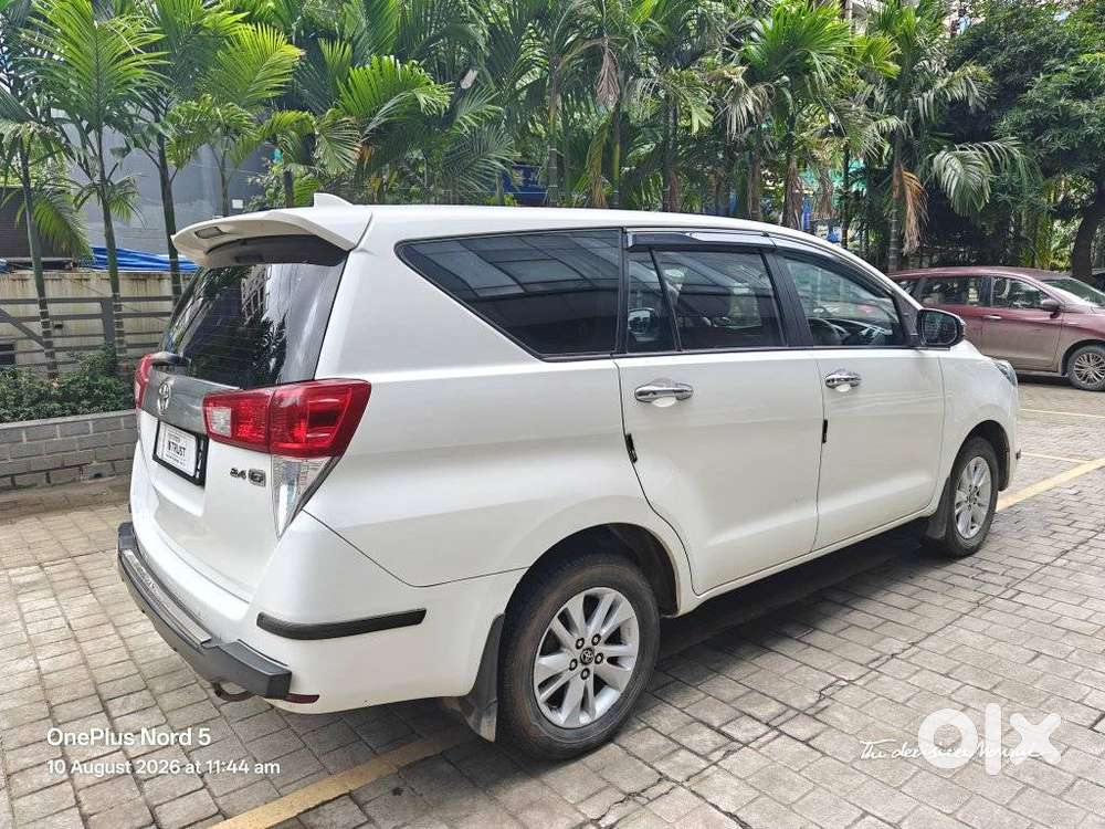 Toyota Innova Crysta 2.4 G Mt 8s, 2017, Diesel
