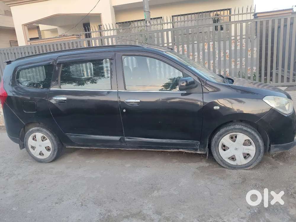 Renault Lodgy 2015 Diesel 65000 Km Driven