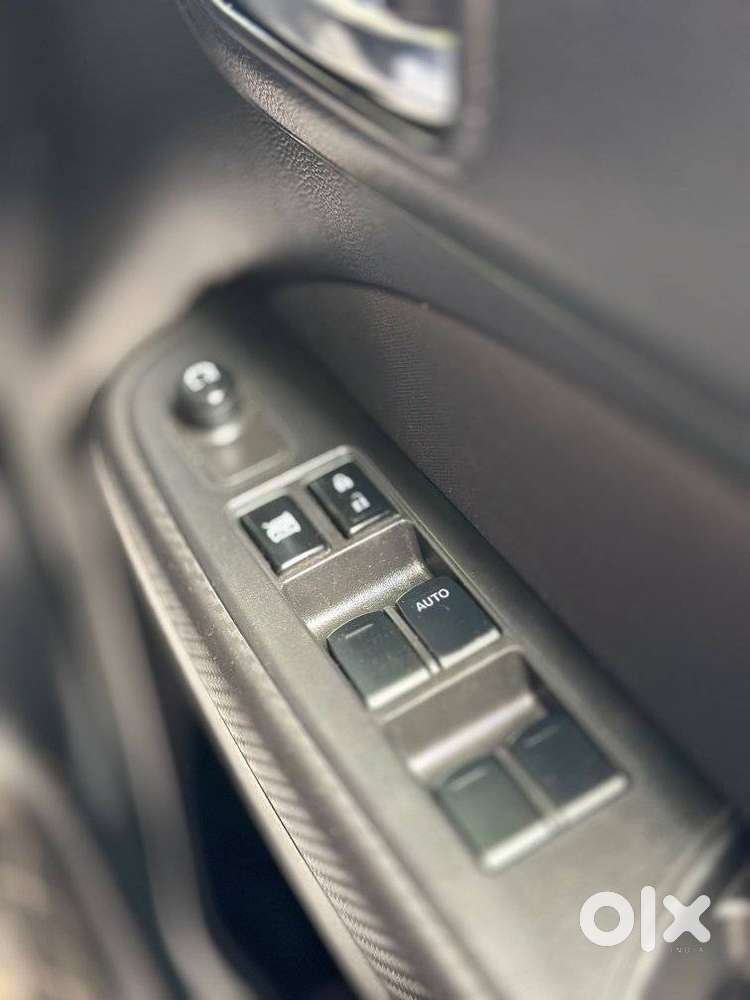 Maruti Suzuki Swift, 2023, Petrol