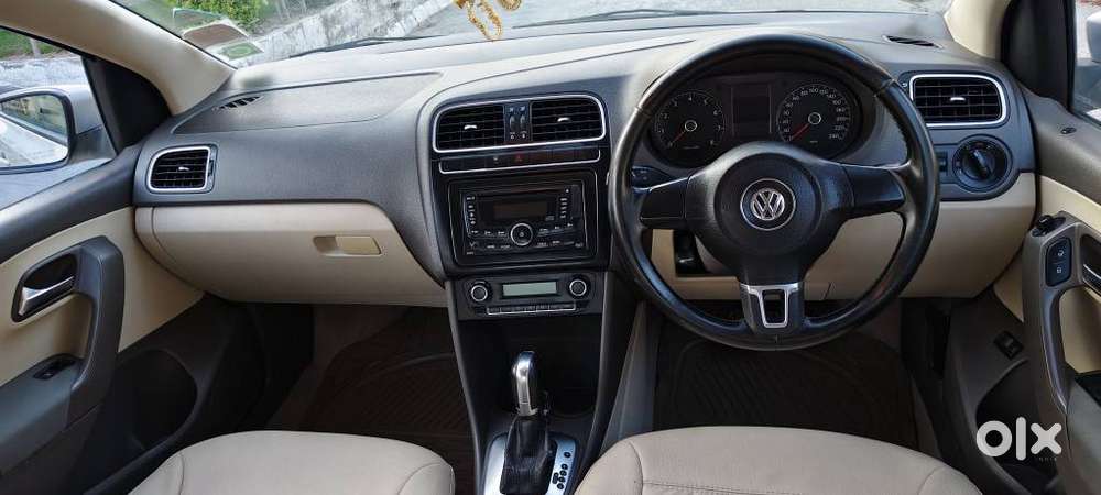 Volkswagen Vento 1.2 Highline Plus At 16 Alloy, 2011, Petrol