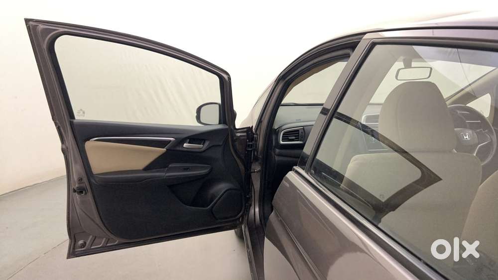 Honda Jazz [2020-2023] 1.2 V I-vtec Mt, 2015, Petrol