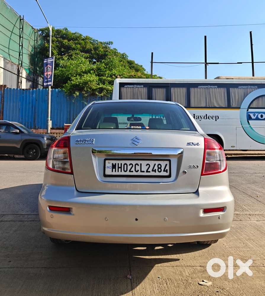 Maruti Suzuki Sx4 Zxi Mt Bsiv, 2012, Petrol