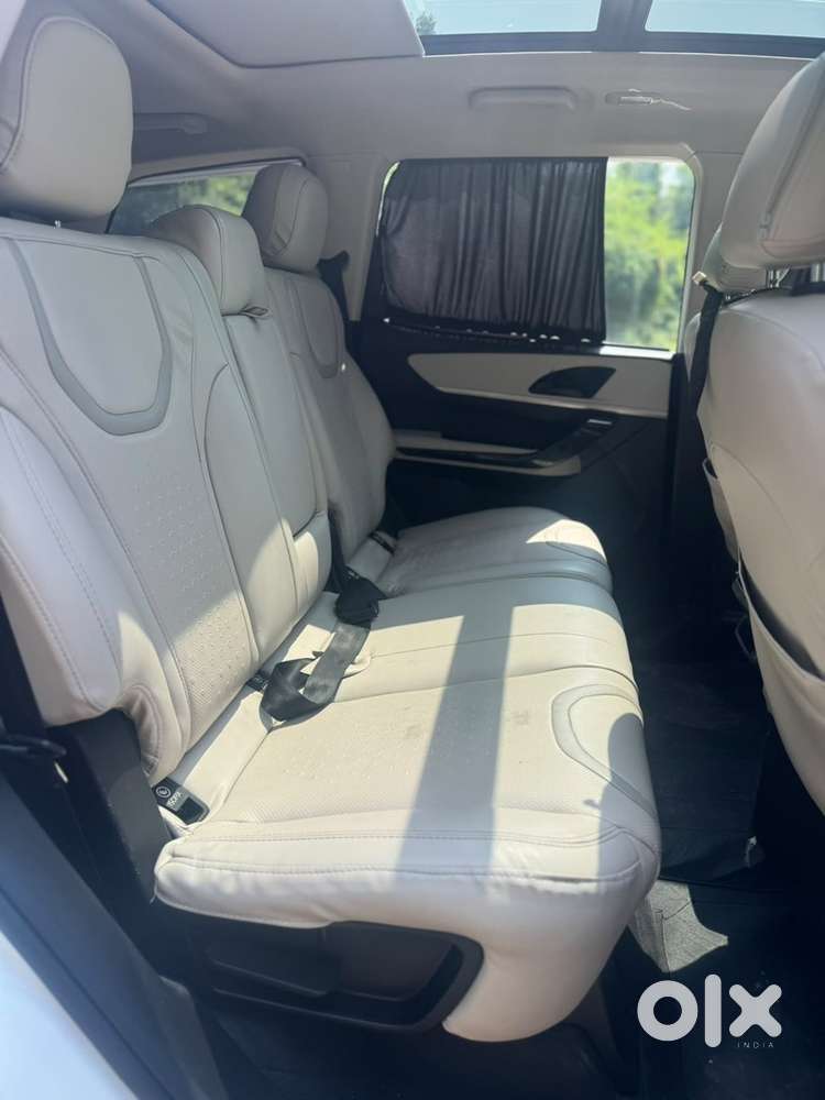 Mahindra Xuv700 Diesel 2023