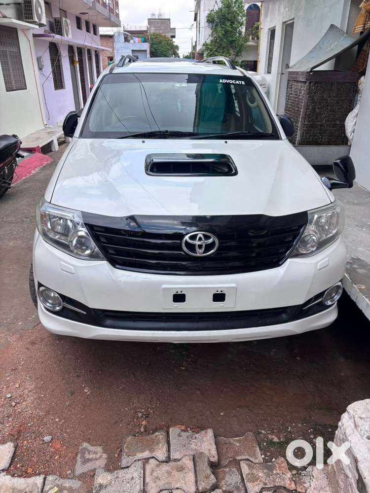 Toyota Fortuner Diesel 2015