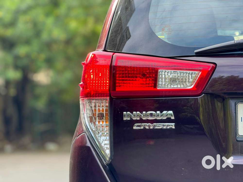 Toyota Innova Crysta 2.4 G Mt 8s, 2019, Diesel
