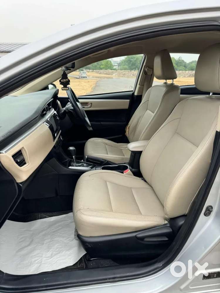 Toyota Corolla Altis 1.8 Vl Cvt, 2015, Petrol