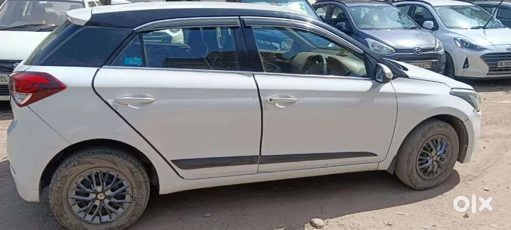 Hyundai I20 Sports 2015 Petrol 45000 Km Driven