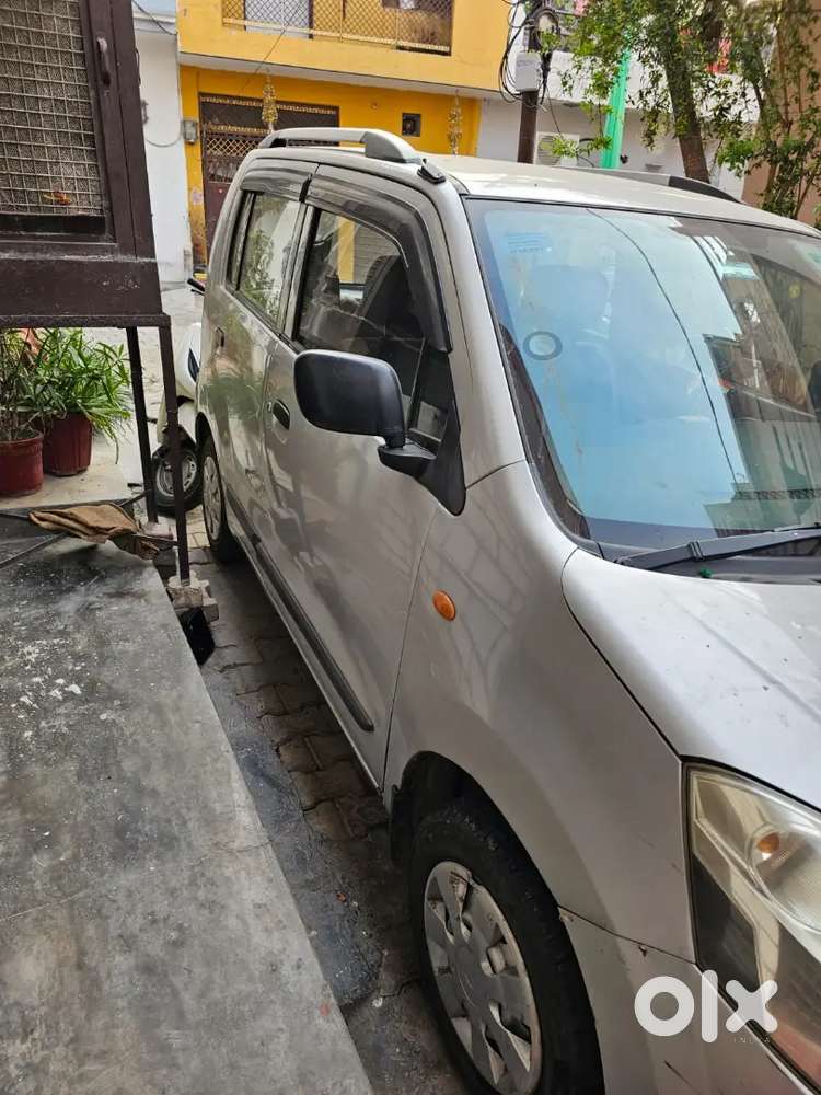 Maruti Suzuki Wagon R Lxi 2012