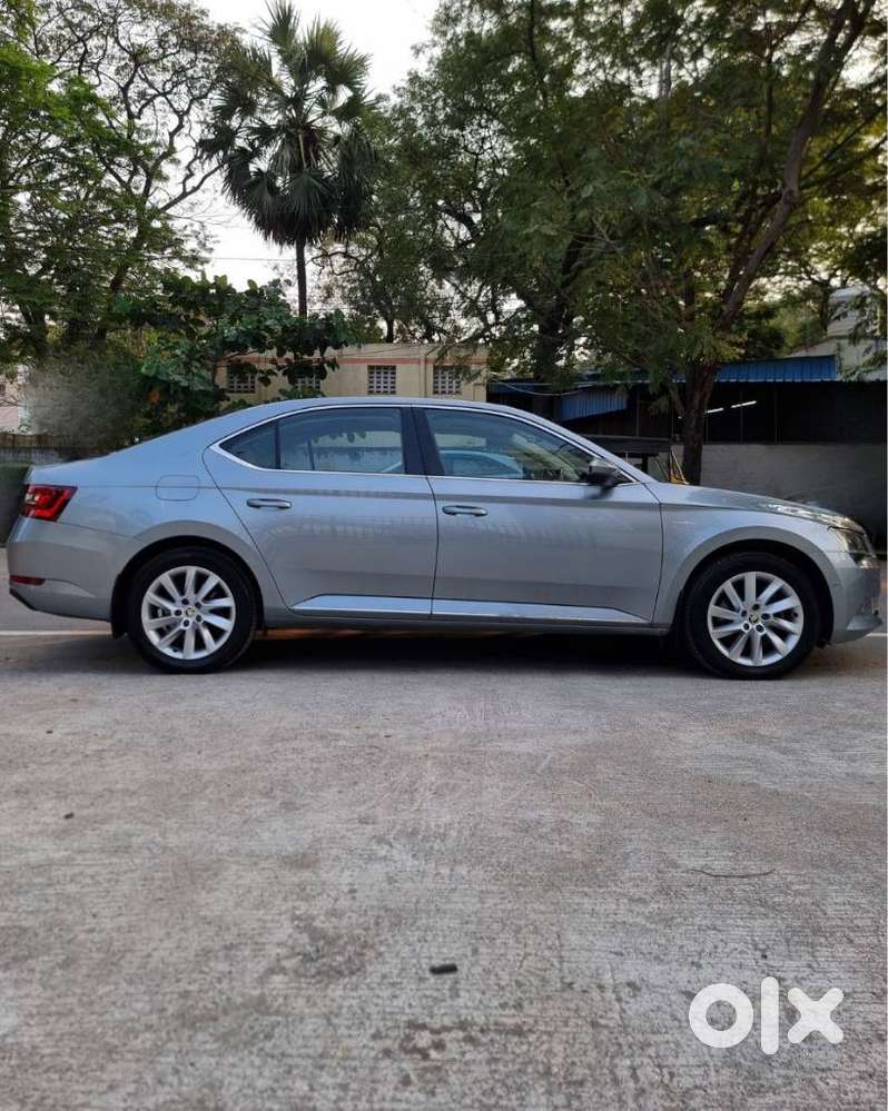 Skoda Superb 2.0 Tsi At L&k, 2018, Petrol