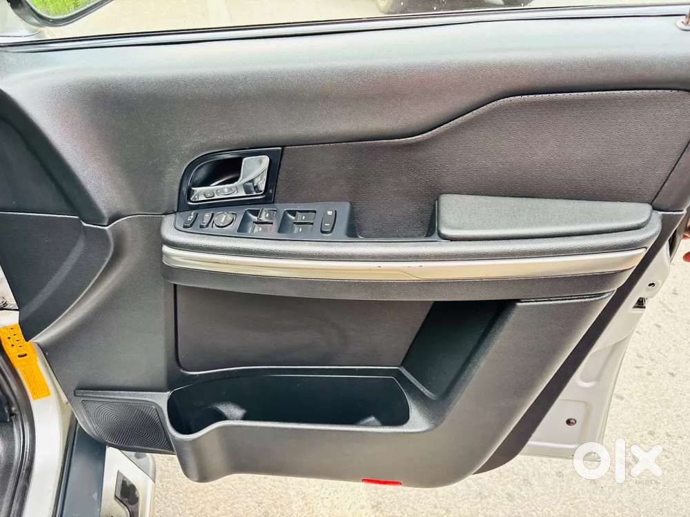 Tata Hexa 2.2 Xta 4x2 7 Str, 2017, Diesel