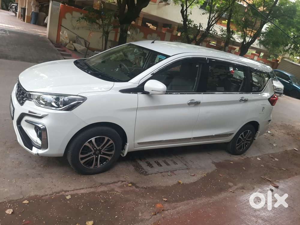 Maruti Suzuki Ertiga 1.5 Zxi Plus Shvs, 2022, Petrol