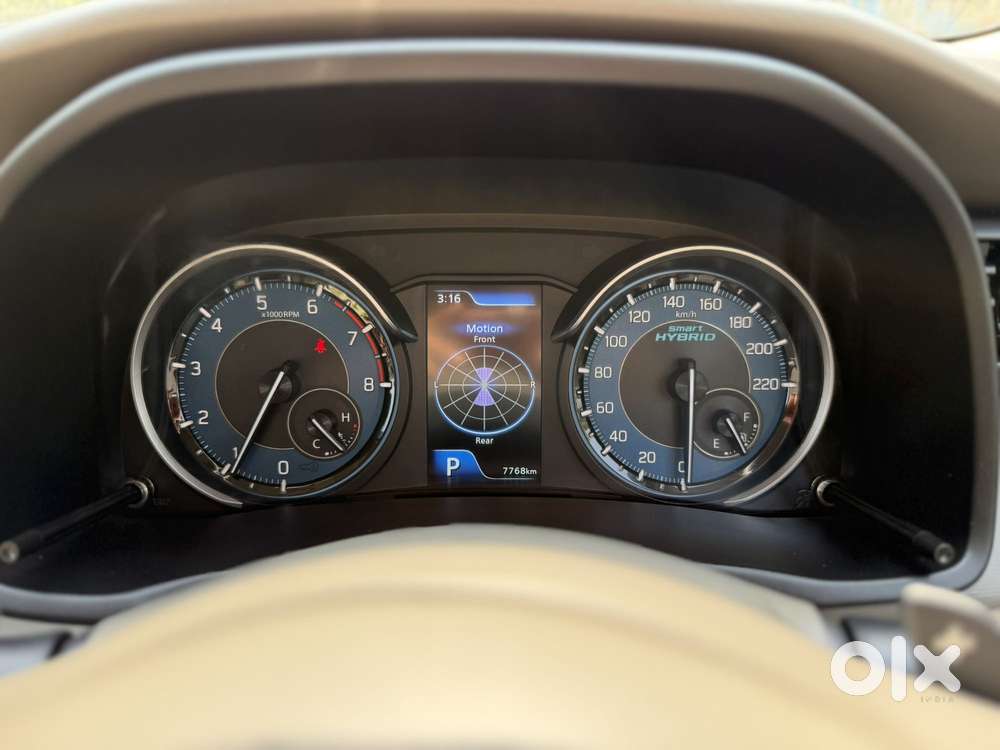 Maruti Suzuki Ertiga Vxi At Petrol, 2022, Petrol