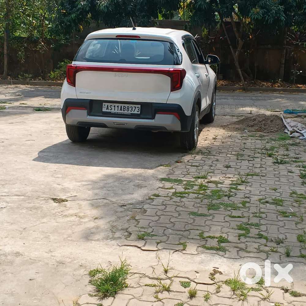 Kia Sonet 2025 Petrol 18000 Km Driven