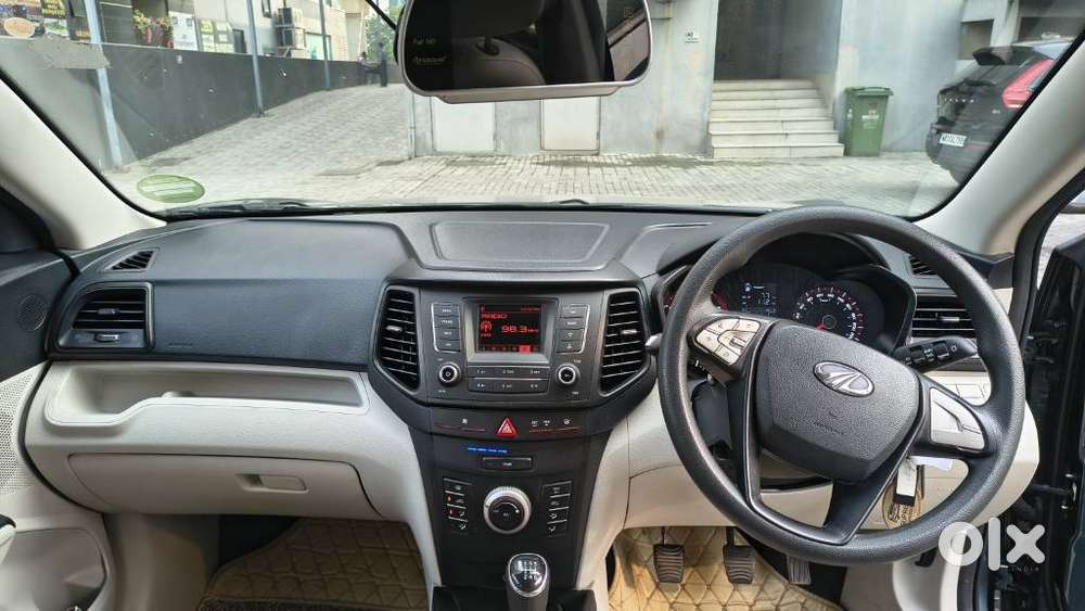 Mahindra Xuv300 W6, 2022, Petrol