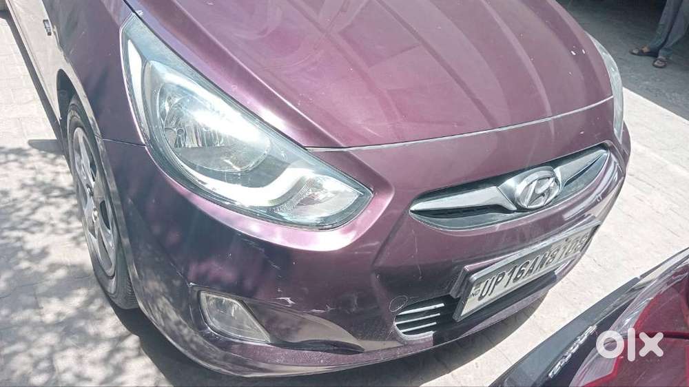 Hyundai Petrol Verna Car