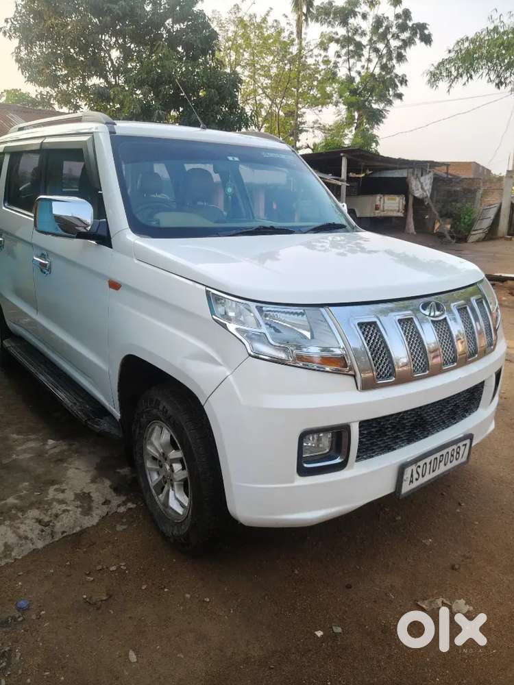 Mahindra Tuv 300 2018 Car