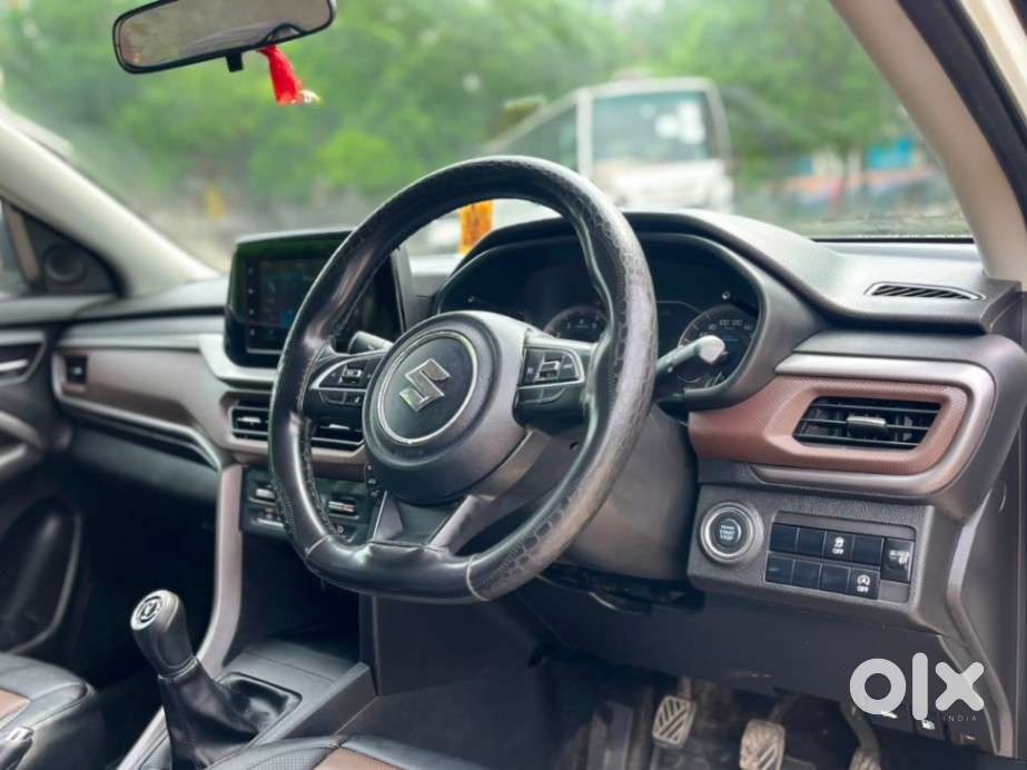 Maruti Suzuki Brezza 1.5 Zxi Smart Hybrid, 2023, Petrol