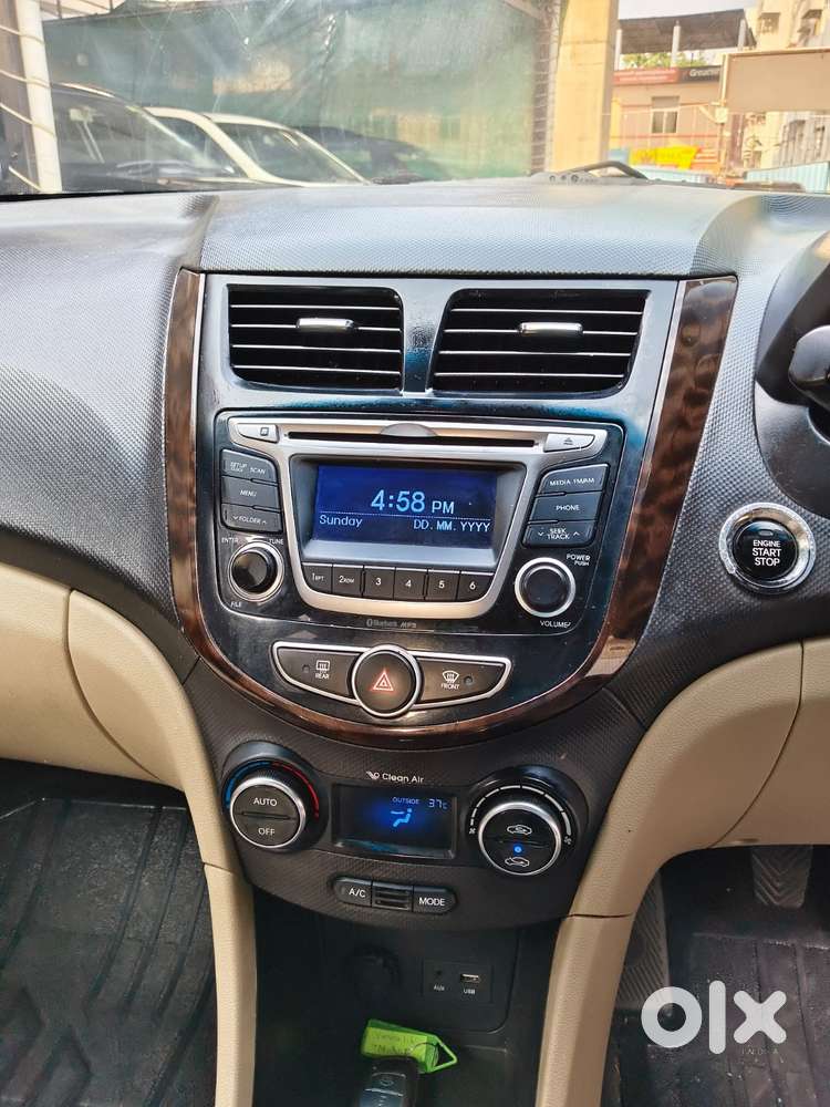 Hyundai Verna Fluidic 1.6 Vtvt Sx, 2016, Petrol