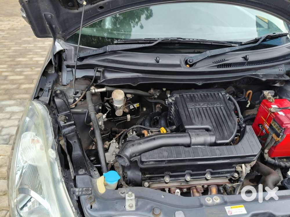 Maruti Suzuki Swift Vvt Vxi, 2015, Petrol