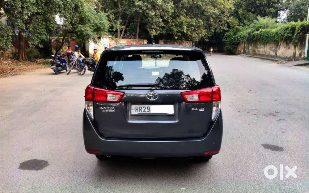 Toyota Innova Crysta [2020-ongoing] 2.4 Gx At 7 Str, 2022, Diesel