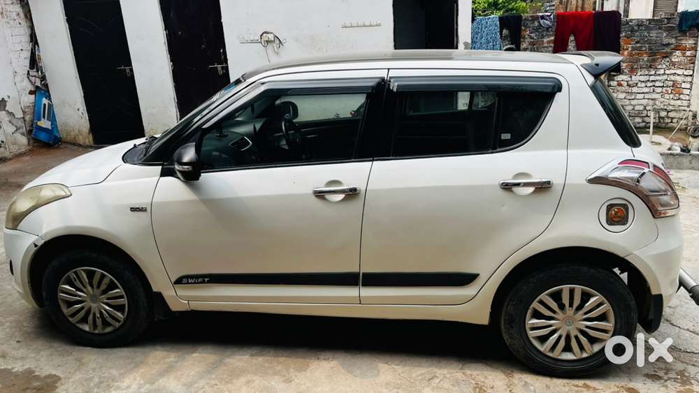 Maruti Suzuki Swift 2012 Diesel 110003 Km Driven