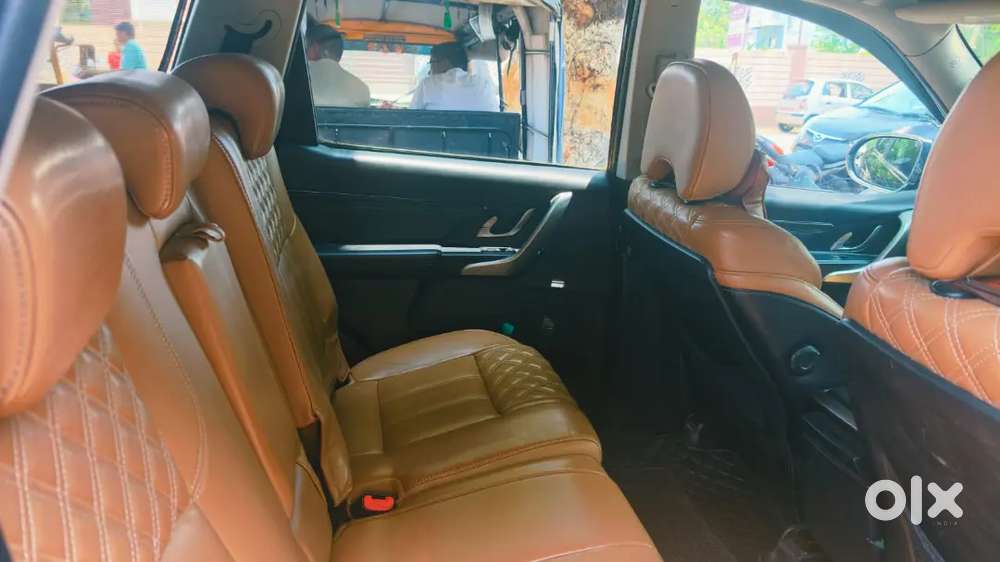 Mahindra Xuv500 2018 Diesel 150000 Km Driven