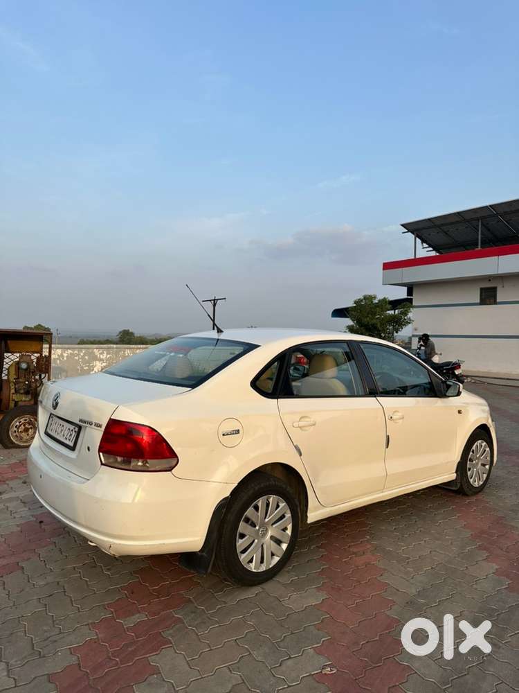 Volkswagen Vento Diesel 1.6 Tdi Manual 2013