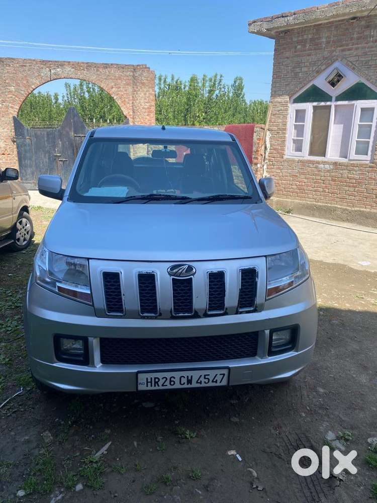 Mahindra Tuv 300 2016 Diesel 100000 Km Driven