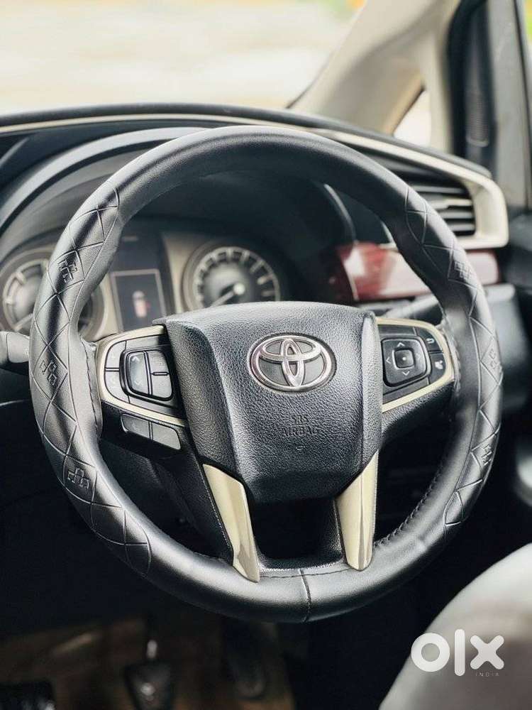 Toyota Innova Crysta, 2016, Diesel