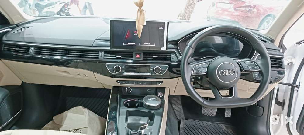 Audi A4 2.0 Technology 40 Tfsi, 2024, Petrol
