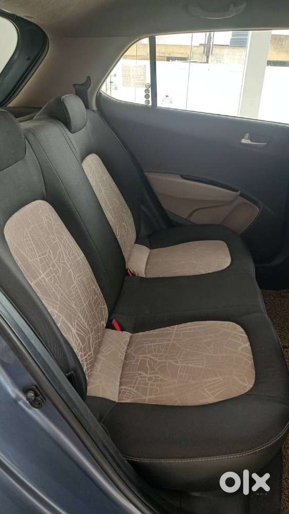 Hyundai Grand I10 Sportz, 2013, Petrol