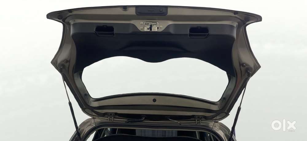 Maruti Suzuki Swift 2018 Zxi Plus, 2019, Petrol