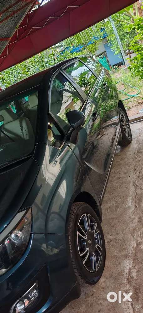 Mahindra Marazzo 2019 Diesel 106000 Km Driven