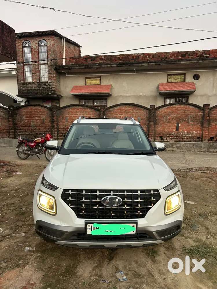 Hyundai Venue Diesel 2021