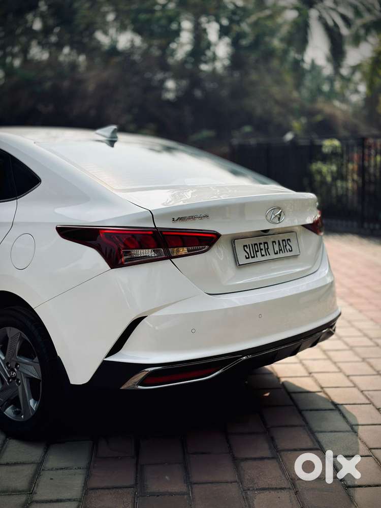 Hyundai Verna 1.5 Sx Diesel At, 2022, Diesel