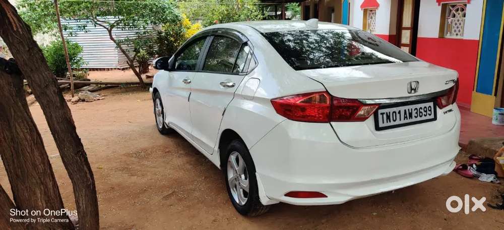 Honda City Petrol 2014 Sunroof..vx...top Good Condition