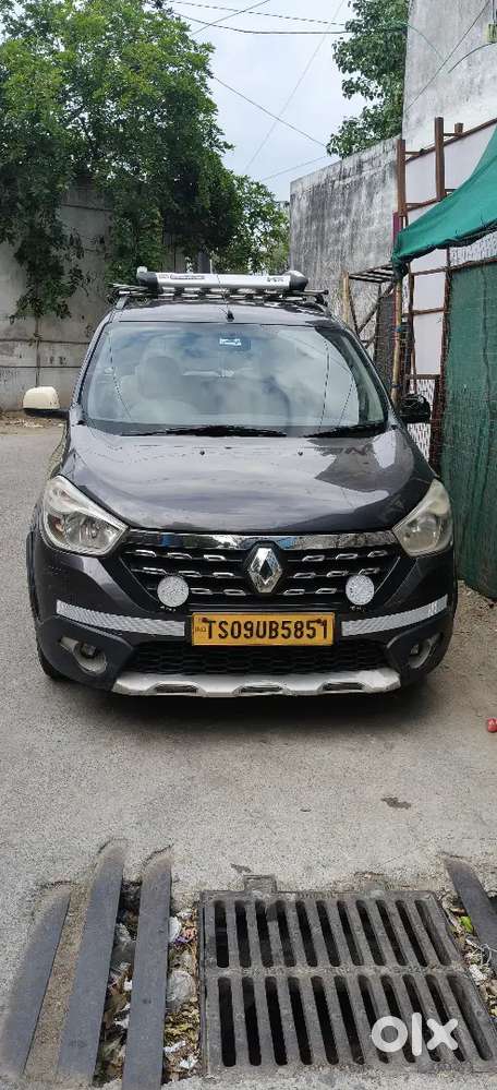 Renault Lodgy 2017 Diesel Manual Car