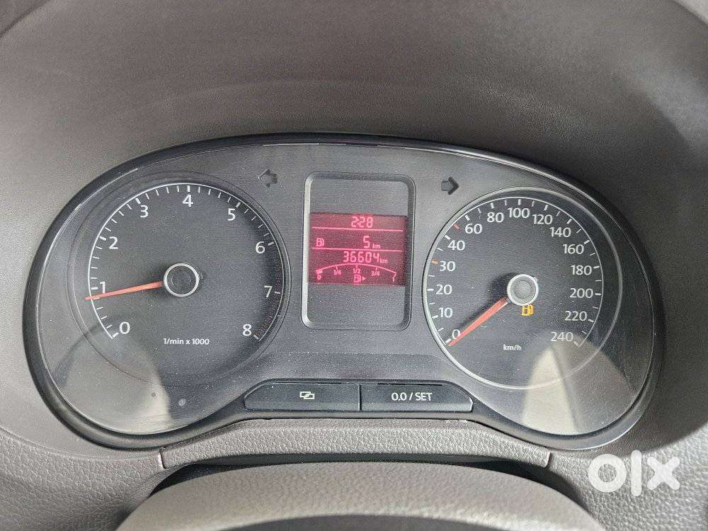 Volkswagen Vento Petrol Highline, 2013, Petrol