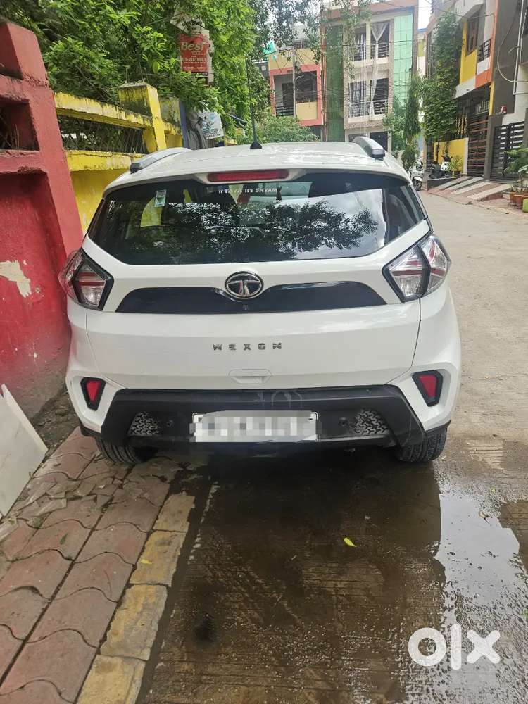 Tata Nexon Diesel Manual 2023 Variant