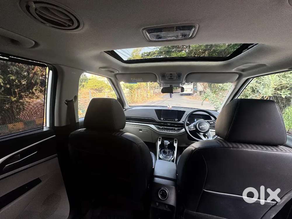 Kia Carens Prestige Plus (o) 7-seater Turbo Petrol Dct — 2024
