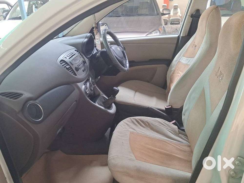 Hyundai I10 Sportz, 2011, Petrol