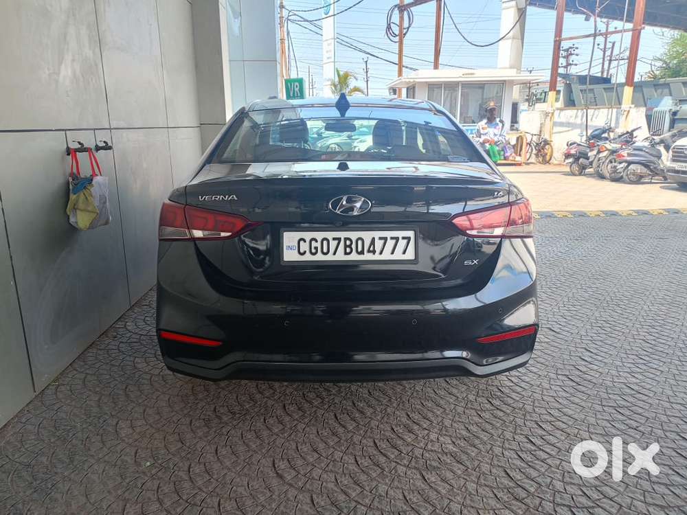 Hyundai Fluidic Verna 2018