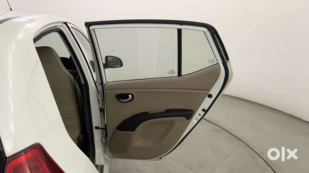 Hyundai I10 Sportz 1.2 Automatic Kappa2, 2013, Petrol