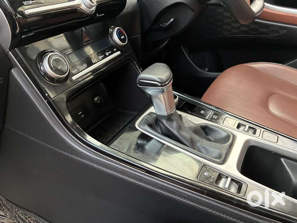 Hyundai Alcazar 1.5 Signature (o) Diesel At 7 Str, 2022, Diesel
