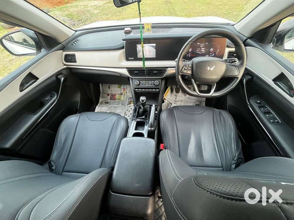 Mahindra Xuv700 2.2 Ax 5 Diesel Mt 7 Str, 2023, Diesel