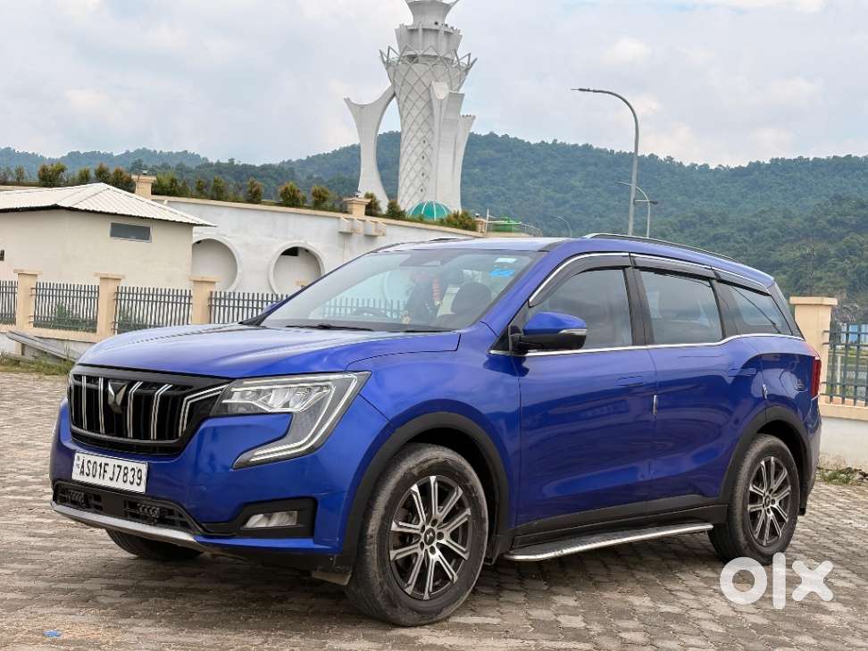 Mahindra Xuv700 2.0 Ax 7 Petrol At Str, 2022, Petrol