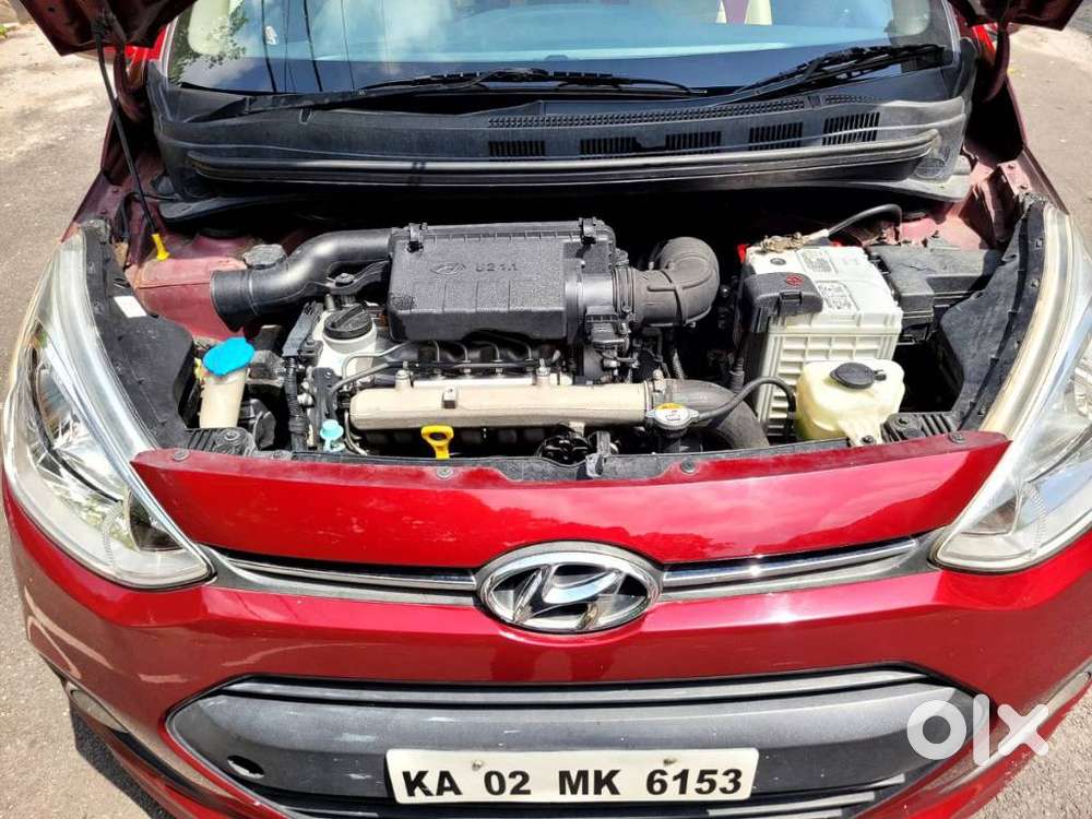 Hyundai Grand I10 Sportz, 2015, Petrol